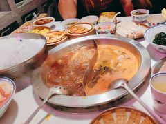 -卤校长重庆火锅(国兴店)