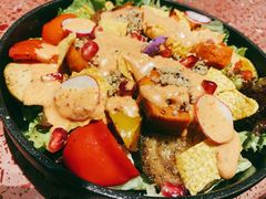 烤南瓜藜麦沙拉-La Terre乐田(万象城店)