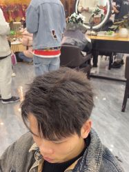 -藤野造型烫染·漂发