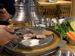 -姜虎东白丁烤肉(恒隆广场店)