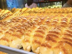 椰蓉面包-宏发红西饼屋(天津路店)