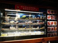 面包甜点陈列柜-状元阁烧烤(群力店)