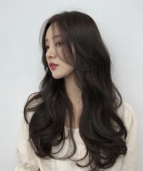 -变画·发型STUDIO