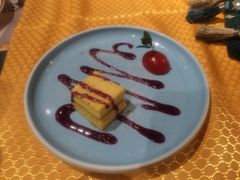 -米德维奇俄式西餐厅(西六道街店)