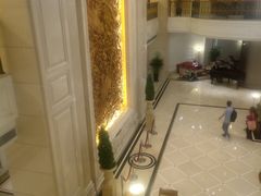 -汕尾巴黎半岛酒店