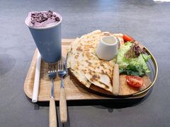 墨西哥烟熏鸡肉薄饼-奎克咖啡Cuiqu(晶品店)