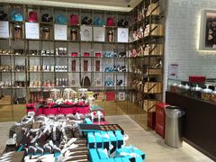 -VENCHI 闻绮(北京国贸商城店)