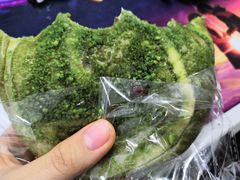 抹茶红豆-风车面包