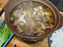 -威邵鸡煲(西华路总店)