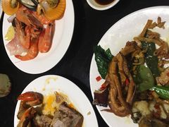 -碧涛阁·泡泡海洋·汤泉洗浴(王府花园店)