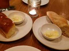 -ROAST coffee & eatery