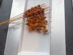 -卞二小串·鹤岗烧烤·坑烤(永定路店)