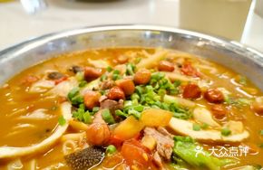 Beef Triad Lao You Noodles