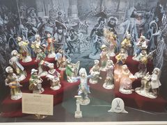 -Me Coffee下午茶艺术空间