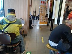 大堂-麦当劳(健德桥得来速店)
