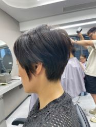 -宫铭烫发染发接发店