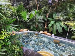 -韶关经律论国际酒店温泉