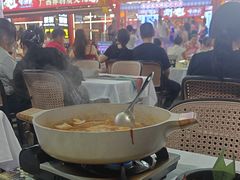 -刘姐啤酒鱼民族演艺餐厅(西街总店)