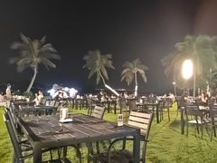 -JW万豪厨房餐厅·滨海草坪烧烤·海鲜·海景(三亚绿发山海天JW万豪酒店)
