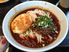 招牌传统麻辣面-聚合鑫东北熏酱熟食麻辣面(长阳店)