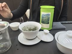 -小罐茶(广百百货中怡店)