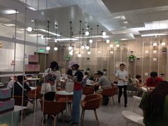 大堂-奈雪的茶(市百一店)