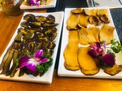 见手青-阿鹏故事野生菌火锅(双廊古镇店)
