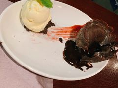 招牌流心巧克力蛋糕-Lingo西餐厅(仙乐斯广场店)