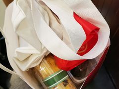 -红宝石·鲜奶小方·海派西点房(联洋店)