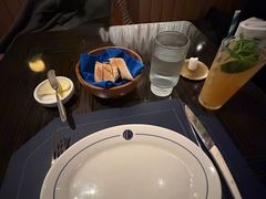 -福楼毕斯罗F Bistronome(国贸商城约会地标景观店)
