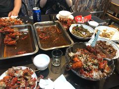 -三妹小龙虾·黄油蟹(华侨城总店)