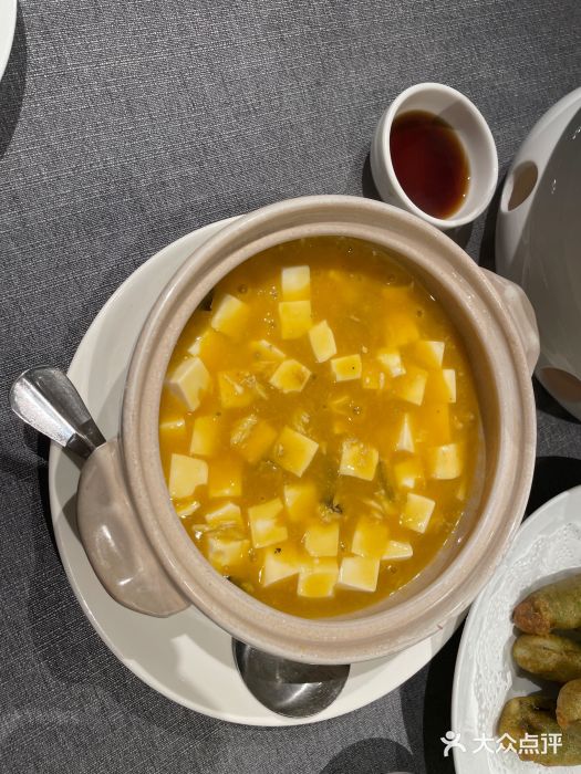 HOMES上海本帮菜(襄阳公园店)蟹粉豆腐图片