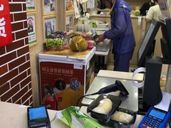 -百果园(芳华路店)