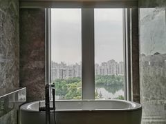 -上海宝华万豪酒店