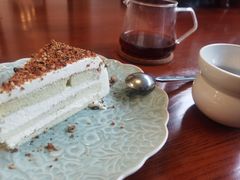 鲜奶油蛋糕佐焦糖脆-Be Lived Cafe比例咖啡(摩天轮店)