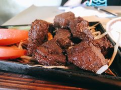 铁锄牛排-穹六人间 people 6(岳阳路店)