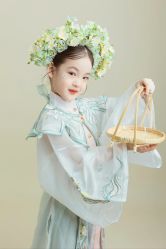 -小脚丫儿童摄影·满月新生儿
