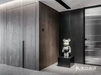 150㎡简约私宅，一进玄关就被震撼，天然石材沙发墙，极具
