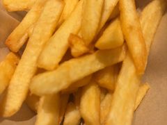 -必胜客(尹山湖歌林公园店)