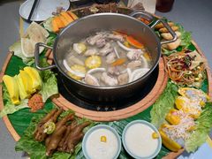 -椰小鸡·琼州糟粕醋·火锅(美兰缤纷城店)