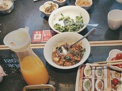 -湘阁里辣(东门茂业店)