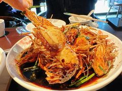 油爆沼虾王-上名堂·鱼头好吃(体育场路店)