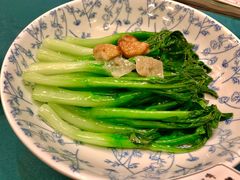 拍蒜广东菜心-誉八仙粤菜(万象天地店)