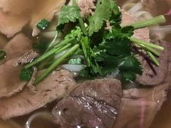 牛肉越南河粉-MISS PHO·觅粉·越南粉实验室(保利文化广场店)