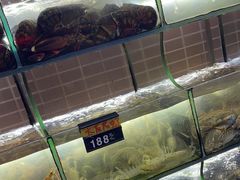 -覃记海鲜美食餐厅