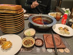 -牛YO寿喜烧·铁板烧和牛火锅自助(市府恒隆店)