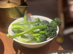 西兰苔-巴奴毛肚火锅(京西大悦城店)