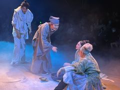 -瑞虹新天地月亮湾