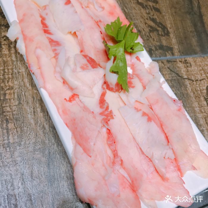 鲜牛荟潮汕牛肉火锅(华人街分店)胸口捞图片 - 第1张