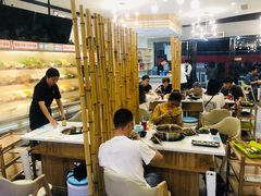 大堂-屋头串串(新街里店)